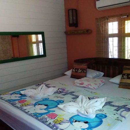 Хостел Green House Backpacker Чиангмай Экстерьер фото