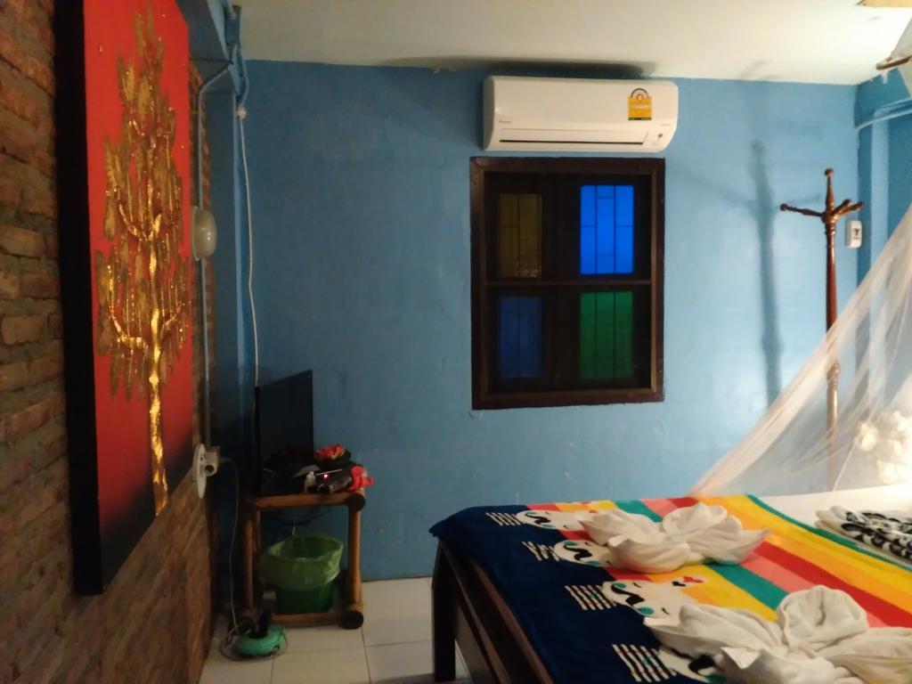 Хостел Green House Backpacker Чиангмай Экстерьер фото